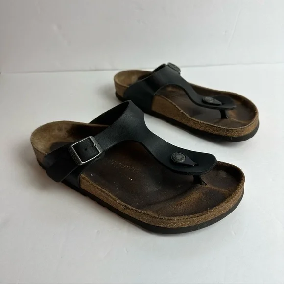 Women's Birkenstock Gizeh sandals size Women's 6 or 6.5 or EU 37 black leather - Picture 9 of 9